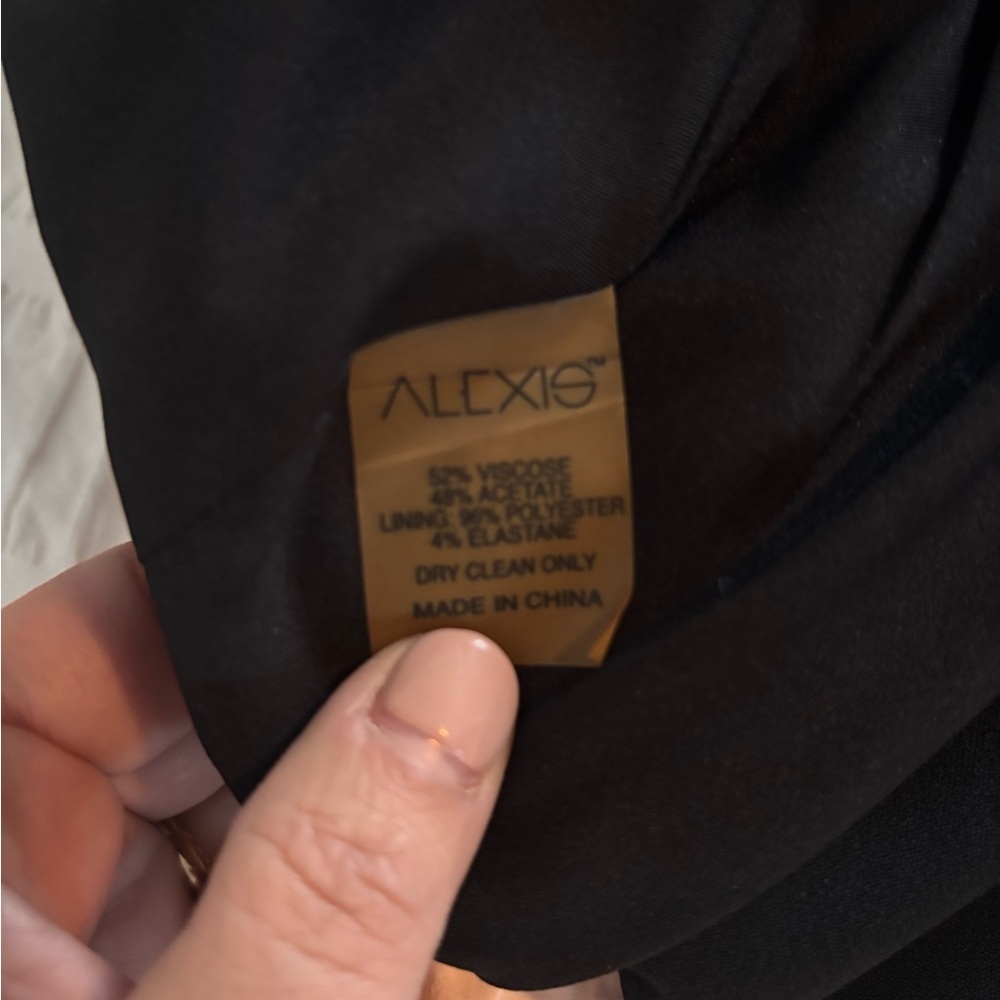 Alexis Marianne Tiered Bell-Sleeve Crepe Mini Dress Black - Picture 9 of 13